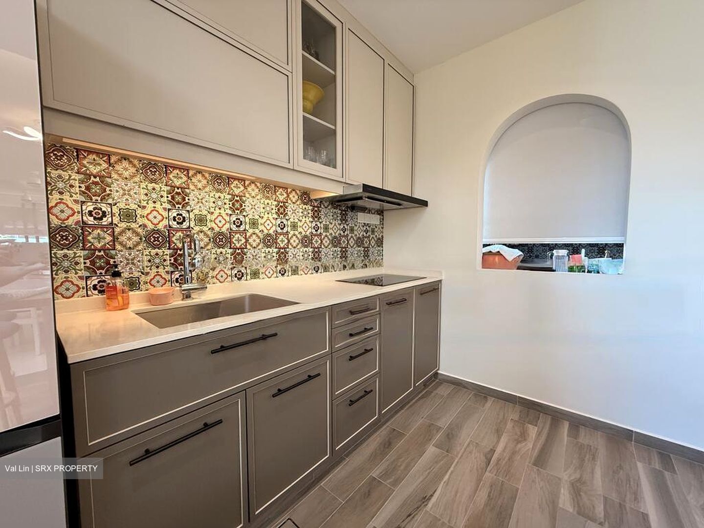 Teachers' Housing Estate (D26), Terrace #480543691